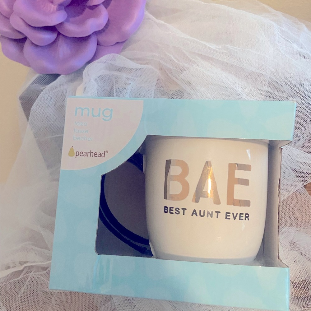 ☕️ BAE Best Aunt Ever coffee mug